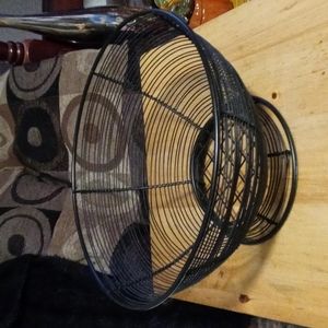 AVAILABLE - Farmhouse wire footed basket. 11 " Diameter and 6" high.